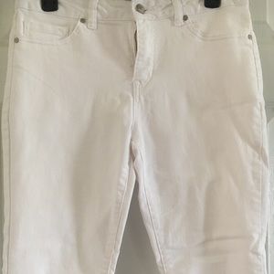 White Skinny jeans